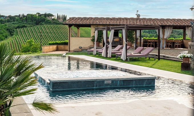 San Gimignano Villa | VILLA SARAH VILLA DE LUXE À SAN GIMIGNANO, 5 chambres avec salle de bains