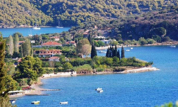 Melissopetra Maison | Villa Thea with awesome view on 3 levels
