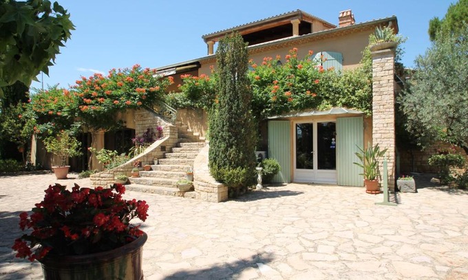 Laudun Lit Et Petit-Déjeuner | Villa Thebaïde Chambres d'hôtes