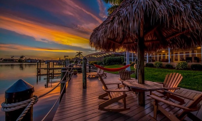 Eight Lakes Maison | Villa Thunderbird View, Cape Coral