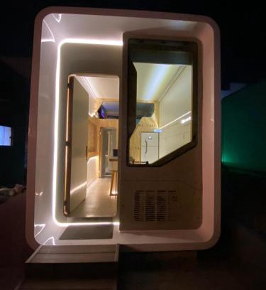 Estrela Maison | Villa Tiny- CÁPSULA FUTURÍSTICA