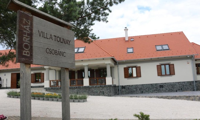 Gyulakeszi Lit Et Petit-Déjeuner | Villa Tolnay Vendégház