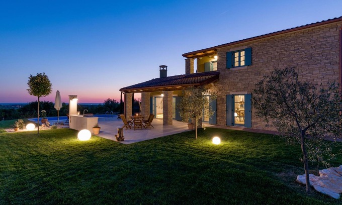 Vardica Maison | Villa Toscana by Interhome