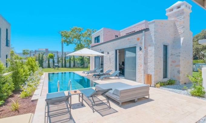 Yalı Villa | Villa Verona Beach 3+1