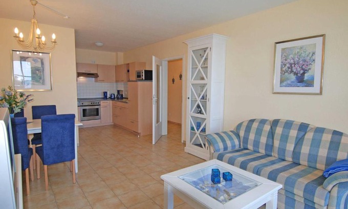 Lauterbach Appartement | Villa Vilmblick - Wohnung 05 mit Terrasse und Boddenblick