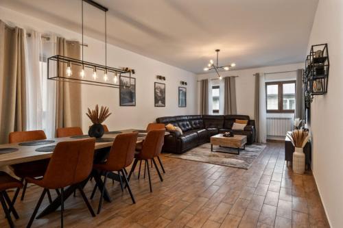 Vrata Maison | Villa Vrata