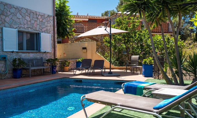 Pals Villa | Villa Vuelta avec piscine privée et belle vue