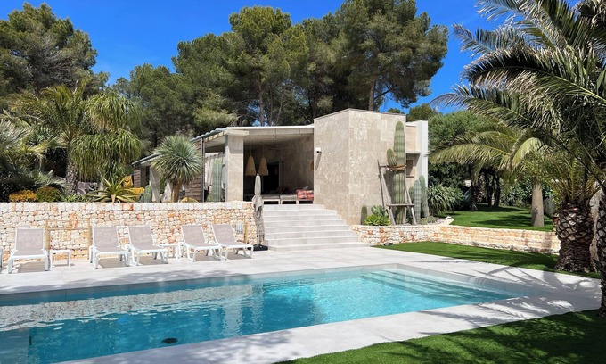 Son Parc Villa | Villa Wallis New House Tropical Garden and Pool