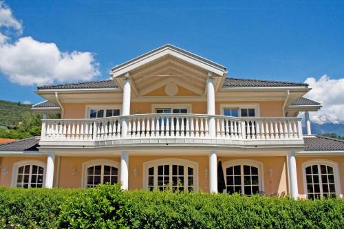 Moetz Maison | Villa Wellness Homes