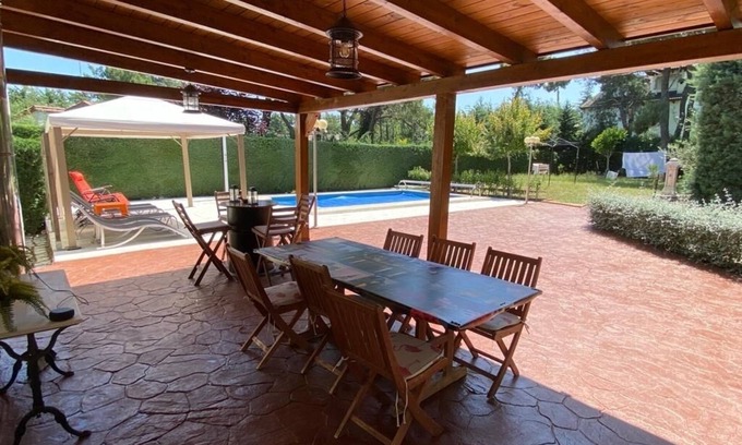 Cadalso de los Vidrios Chalet De Ski | Villa avec piscine à 90 km de Madrid