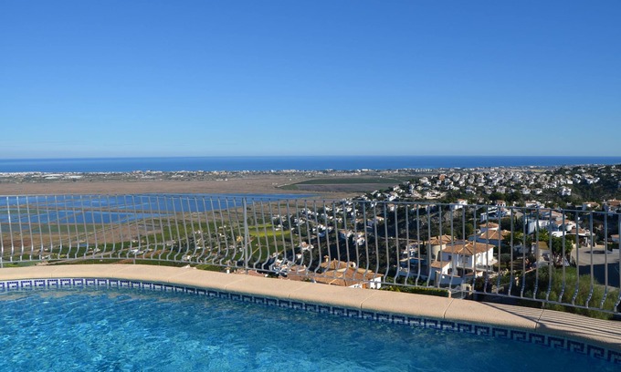 Monte Pego Maison | Villa avec 2 chambres, 2 salles de bains, WiFi, climatisation, barbecue, piscine ... / Monte Peg