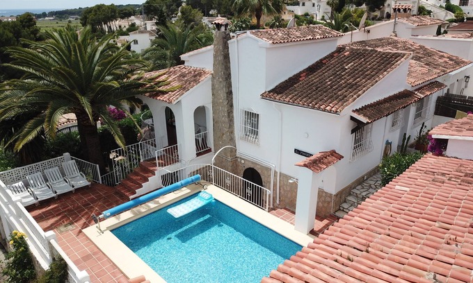 La Sabatera Villa | Superbe villa avec piscine, plages et ville à 12 minutes à pieds, petite vue mer