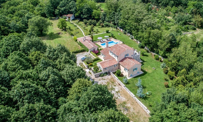 Prodol Villa | Villa En Croatie, Istrie, Avec Piscine Et Sauna Pour 8 Personnes