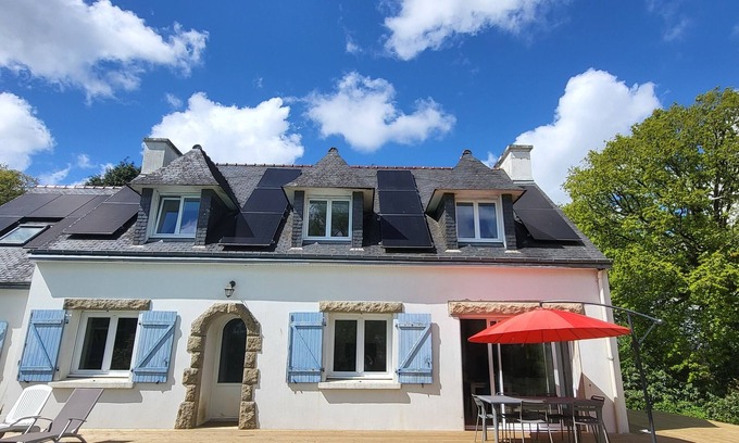 Bannalec Villa | Propriété au calme, à 25 min des plages, belles balades environnantes