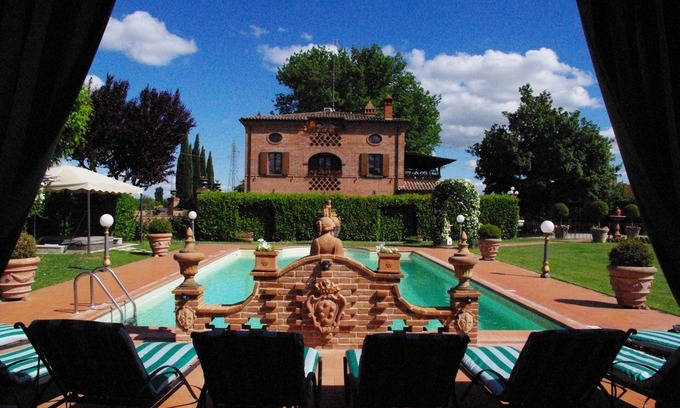 Foiano della Chiana Villa | Villa avec piscine privée, bain à remous, sauna et réductions de dernière minute
