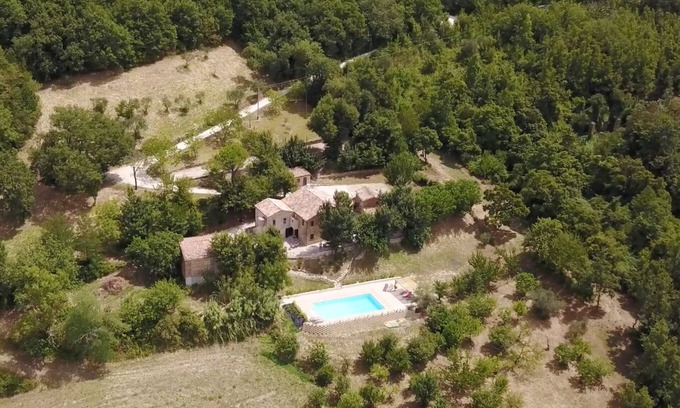 Serra San Quirico Villa | Villa avec piscine, four à pizza et une vue imprenable