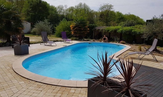 Queyrac Villa | villa avec piscine