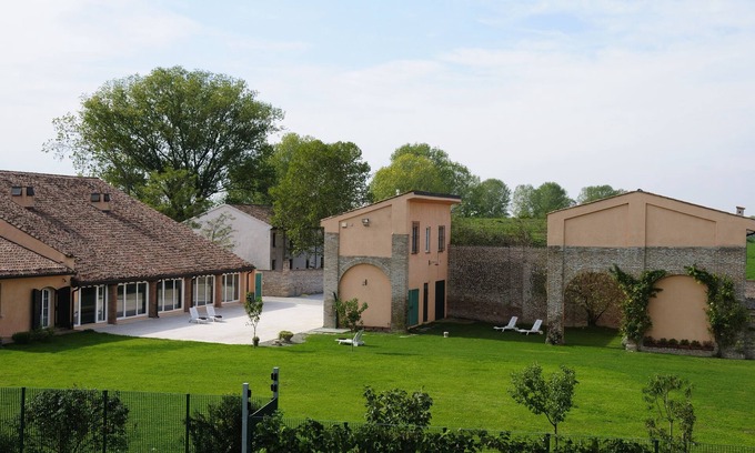 Borgo Virgilio Maison | Villa avec piscine et spa
