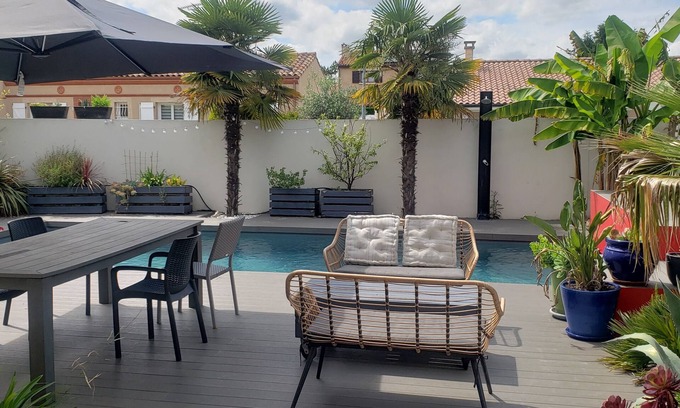 Pibrac Villa | Villa avec piscine proche Toulouse, idéal famille, proche forêt et commodités
