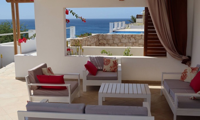 Maio Villa | Ile de Maio archipel du Cap vert, villa avec piscine privée terrasses vue océan