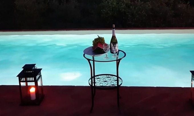 Pontedera Maison | VILLA WITH PRIVATE HEATED POOL