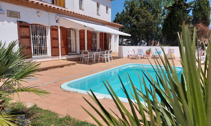 L'Escala Maison | Villa avec piscine privéee à 50 mètres de la plage wifi accès internet illimité