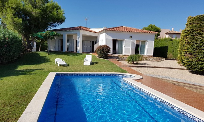 Costa Dorada Villa | Villa avec vu mer, superbe jardin, piscine privée 11 personnes, climatisation