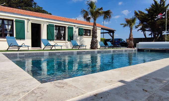 La Faute-sur-Mer Villa | Villa avec piscine "Vue mer" et accès plage à 300 m en été