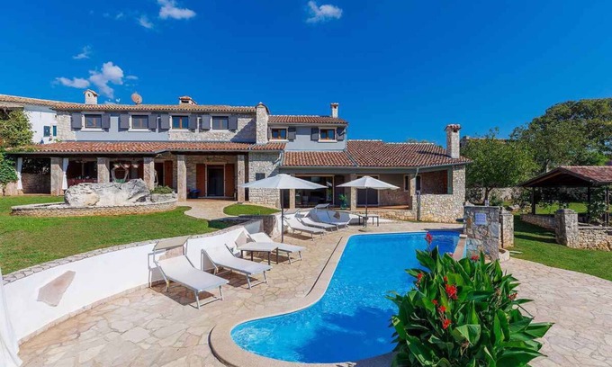 Sveta Nedelja Villa | Villa avec piscine, sauna et piscine intérieure