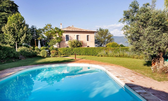 Spoleto Maison | Villa with Yoga studio and pool in a peaceful oasis. Spoleto 10 min Rome 1.30 h