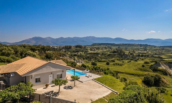 Mantzavinata Villa | Villa Xi Sunset - Trois Chambres Villa, Couchages 6