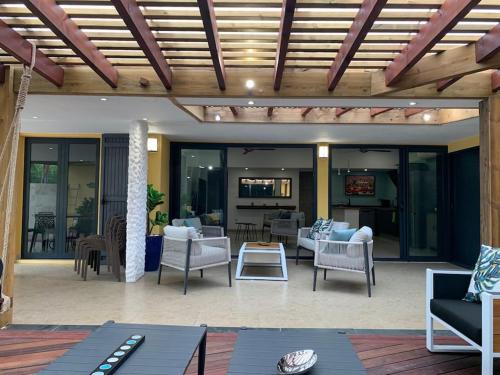 St Gilles-les-Bains Villa | Villa Zélie, avec piscine et proche du lagon