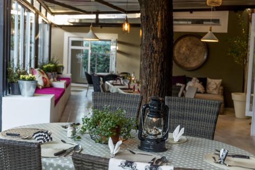 Otjiwarongo Hôtel | Village Boutique Hotel