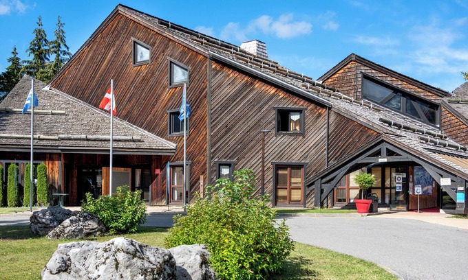 Les Carroz-d'Araches Station Balnéaire | Village Club Les Tavaillons