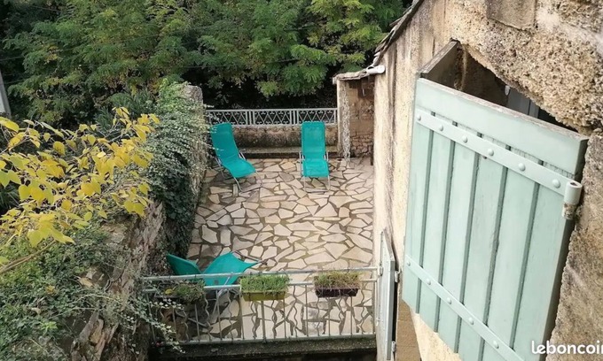 Collias Maison | Village house, perfect for holidays with friends and family, on the banks of the Gardon