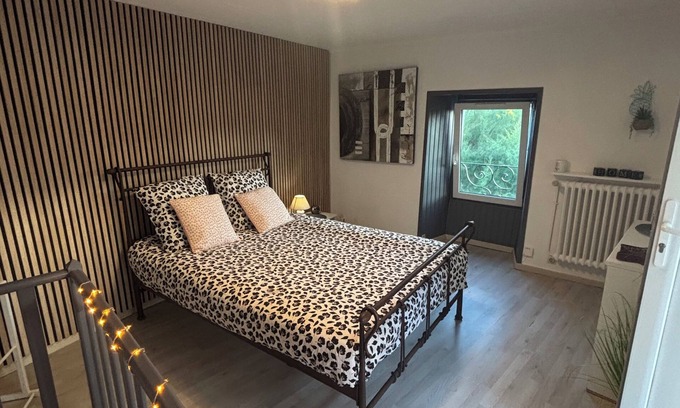 Espaly-Saint-Marcel Maison | 🏡 Village house with terrace, near Le Puy-en-Velay