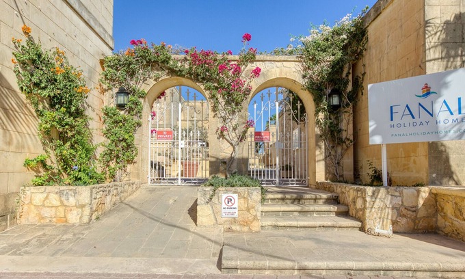 Ta' Għammar Appartement | Villagg tal-Fanal - 4BDR