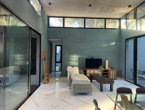 Pampas Maison | VILLAROBLES bosque y playa