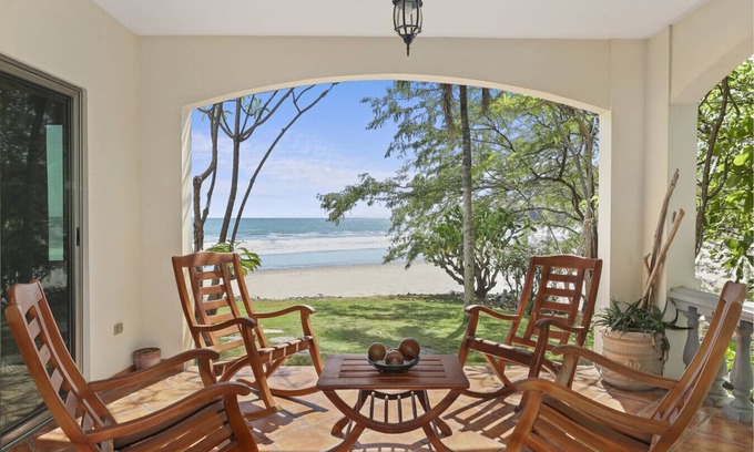 Playa Colorado Copropriété | Villas Iguana Beachfront A-2