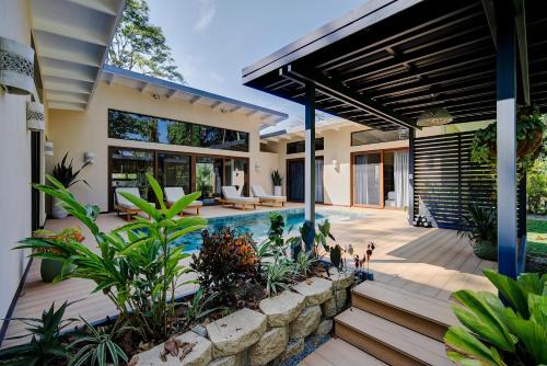 Puerto Viejo de Talamanca Villa | Villas Roca del Caribe