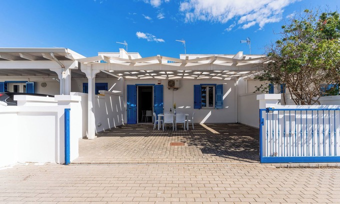 Posto Rosso Appartement | Villetta Giardino dei Pini by BarbarHouse