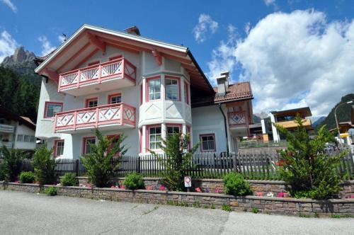 Pera Appartement | Villetta Giumella