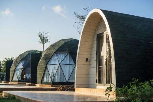 Ba Tri Hôtel | VinaEcolife Lodge