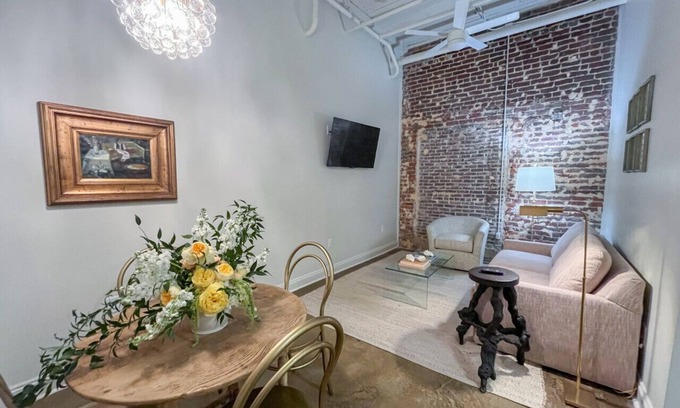 Demopolis Appartement | Vine - The Flats Demopolis