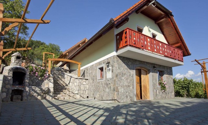 Trska Gora Appartement | Vineyard Cottage Luštek - Happy Rentals