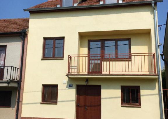 Velke Bilovice Maison | Vinný Sklep Monty Velké Bílovice