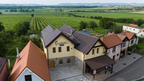 Milotice Maison | Vinný sklep u Křížů