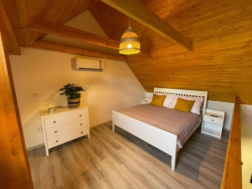 Mutenice Maison | Vinný sklep u Mňa
