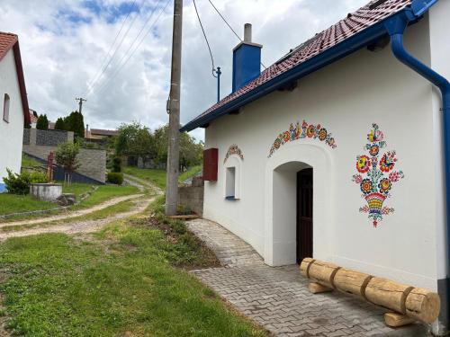 Syrovin Maison | Vinny Sklípek Syrovín