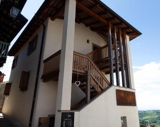 Brda Appartement | Vinoteka Brda